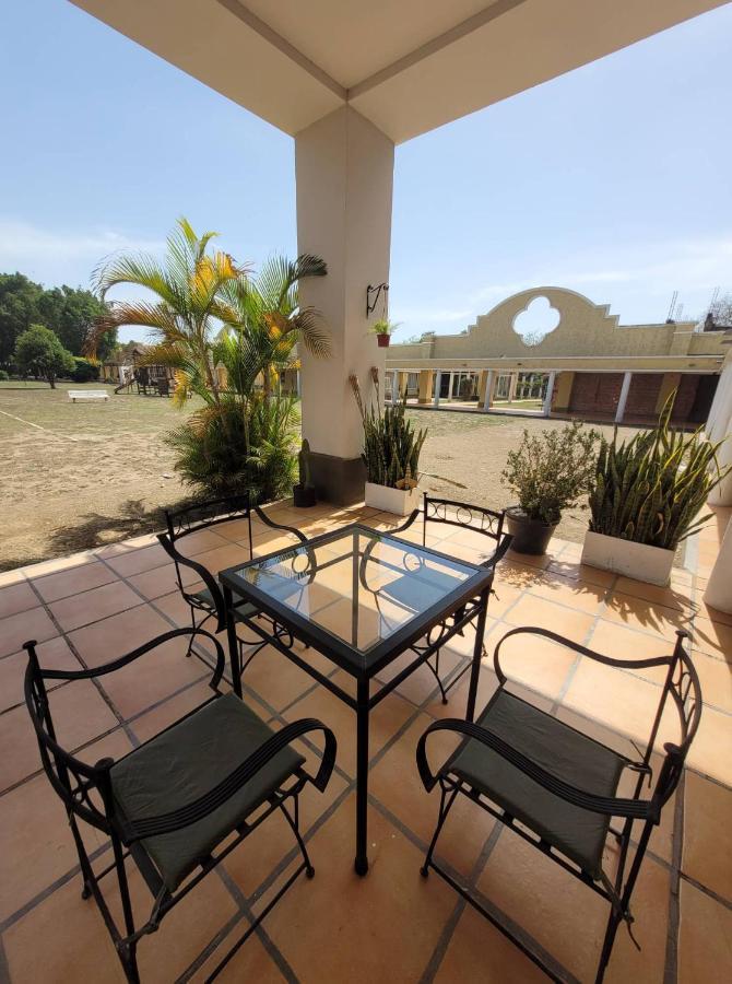 Hotel Portico Norte Tartagal المظهر الخارجي الصورة