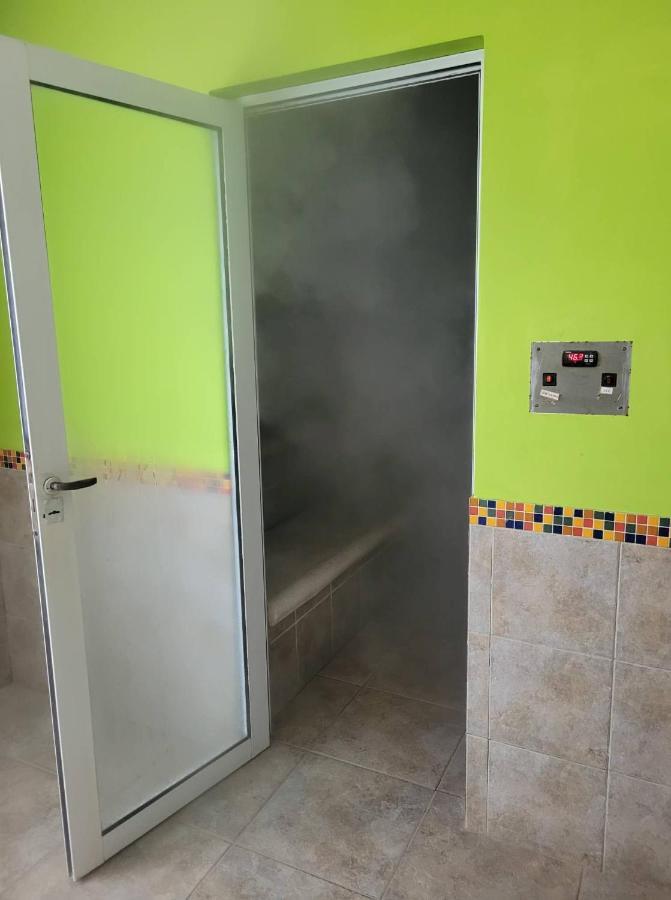 Hotel Portico Norte Tartagal المظهر الخارجي الصورة